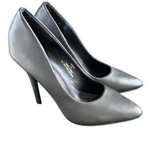 🔵 Riverberry Black Pumps Size 7.5